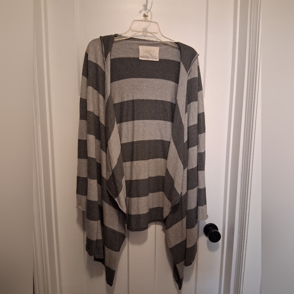 LOFT Sweaters - LOFT Charcoal and Light Gray Striped Cardigan Size Large